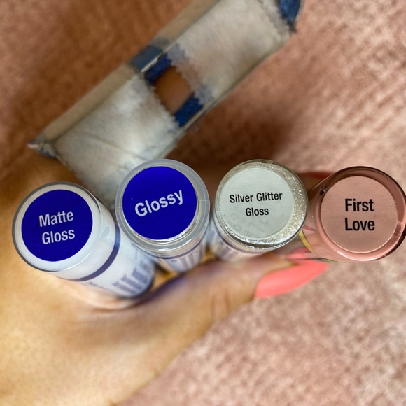 Lipsense - Picture 3 of 3